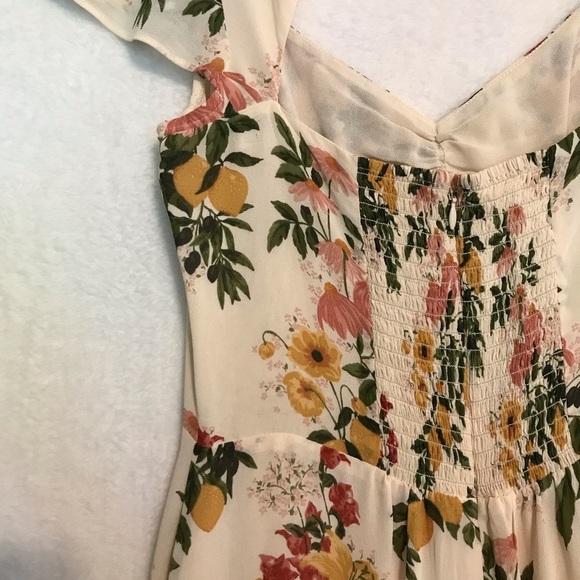 Reformation cream pink Myah Floral Maxi Dress size 6 - Picture 11 of 13